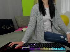 An average cam lady with brown hair during cam sex