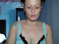 The Latin cam girl Chennellsexy during one of her webcam sex shows