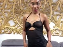 Show me my sweet ass