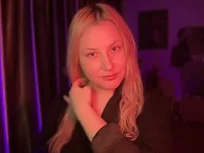 Come a little closer