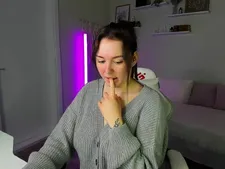 LauraCollins 89