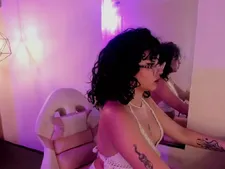 SunnyMayaa 16