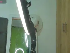 SarahLanne 19