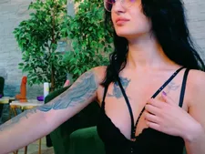 Avelynee 117