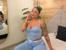 EmmaSaenz 141